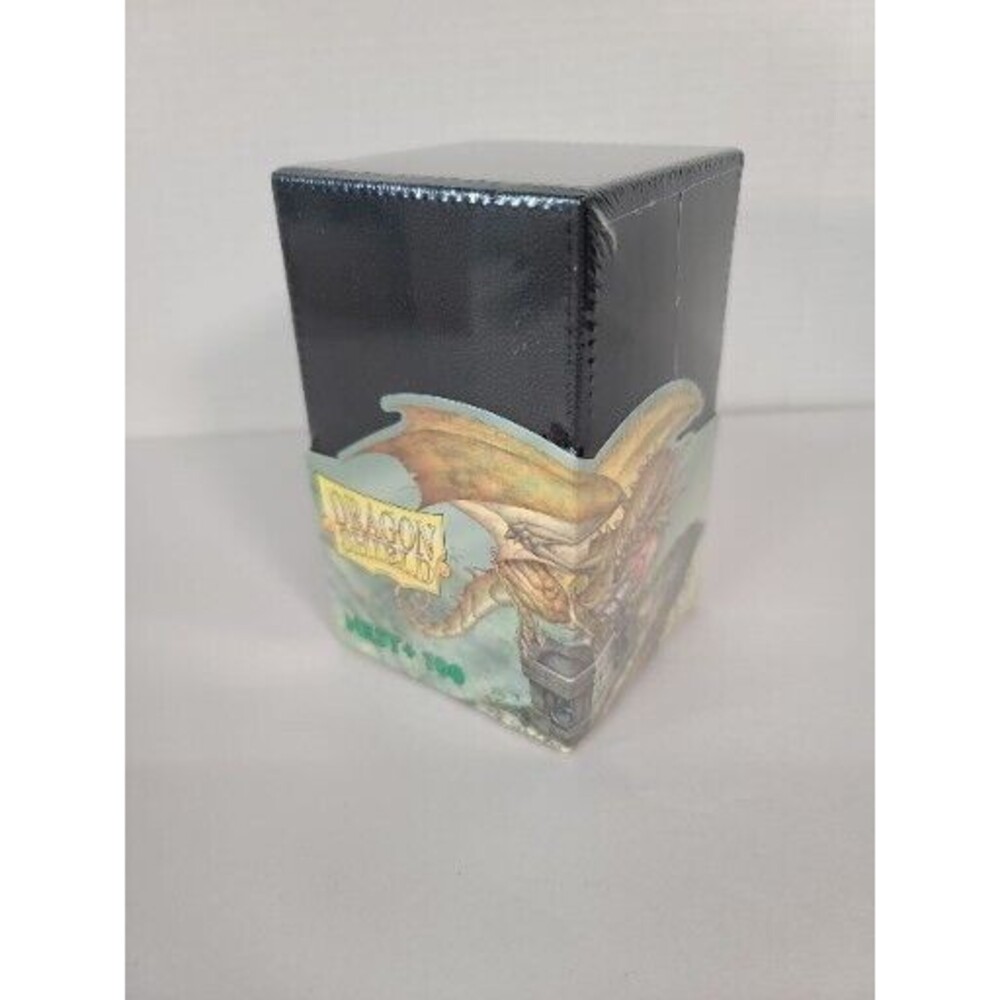 Factory Sealed  NEW NIB Dragon Shield ART40202 Nest 100+ -Black/Green Multicolor